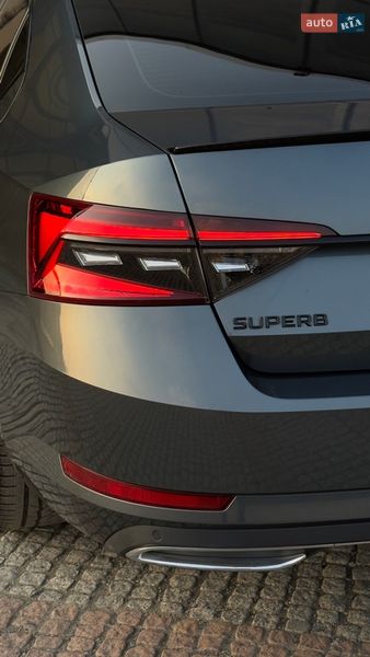 Лифтбек Skoda Superb 2022 в Мукачево