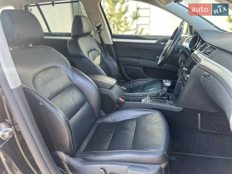 Универсал Skoda Superb 2010 в Луцке