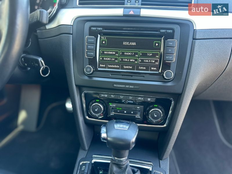 Универсал Skoda Superb 2010 в Луцке