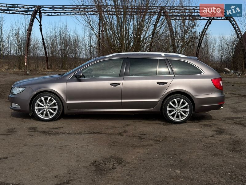 Універсал Skoda Superb 2012 в Львові
