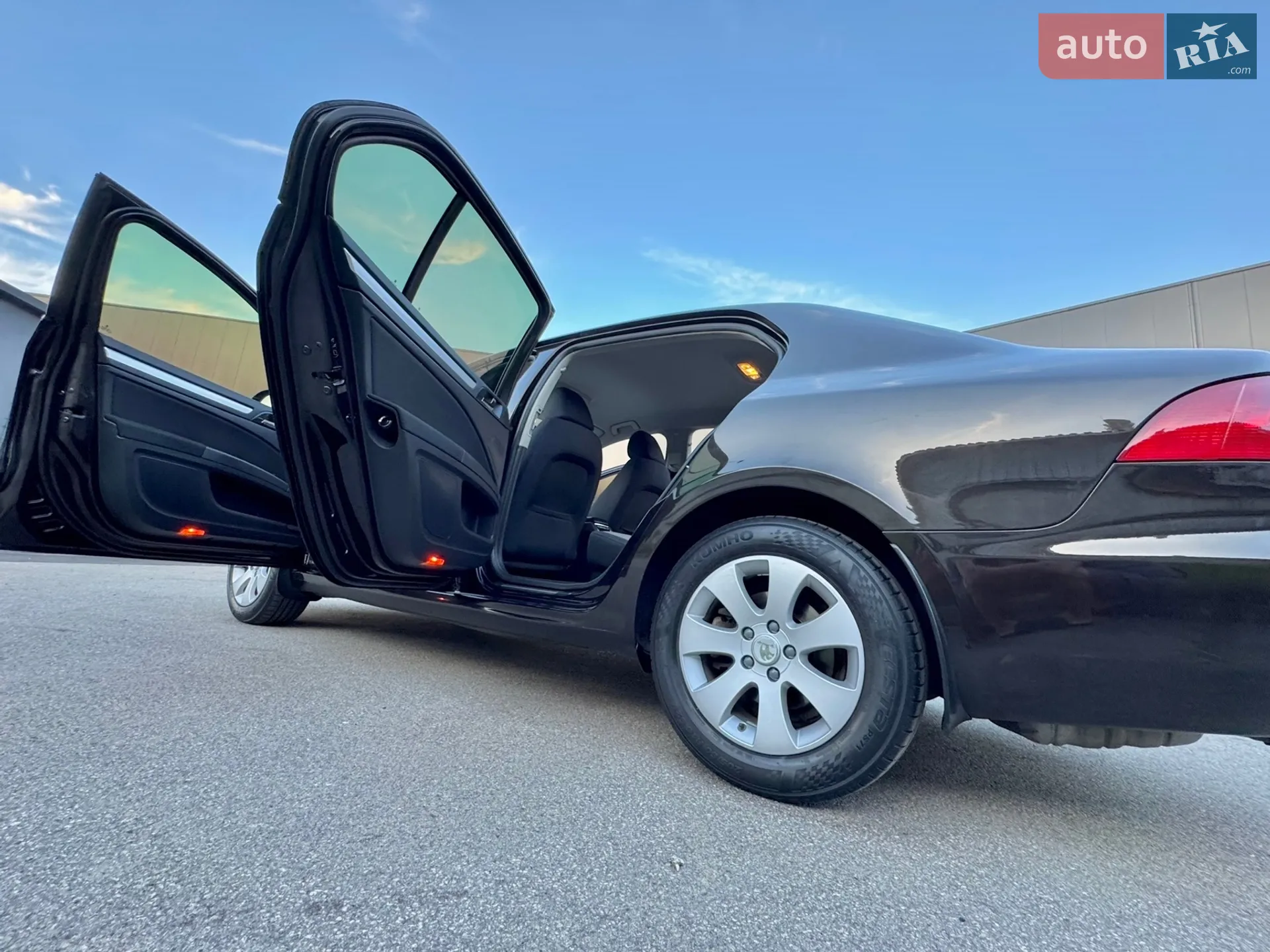 2012 Skoda Superb - мініатюра 21