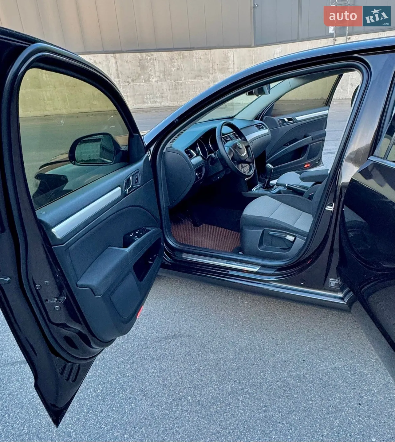 2012 Skoda Superb - мініатюра 38