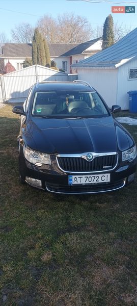 Skoda Superb 2012