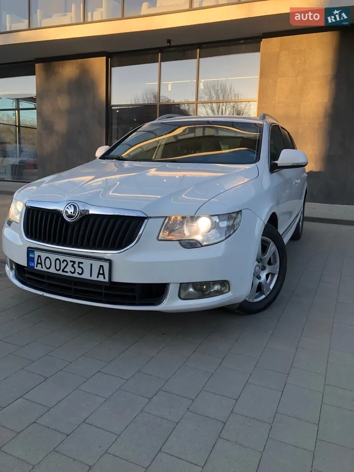 2011 Skoda Superb - мініатюра 21