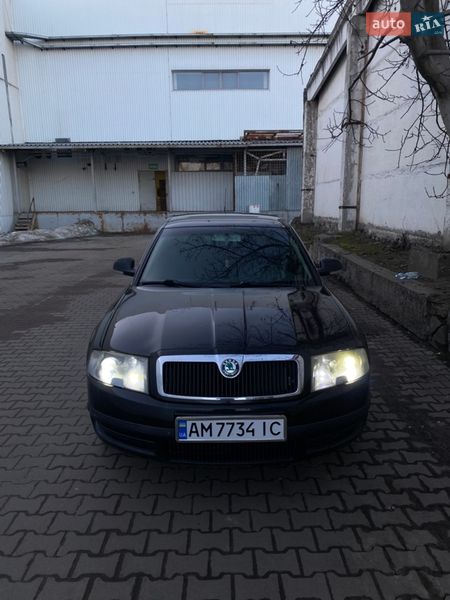 Лифтбек Skoda Superb 2007 в Житомире