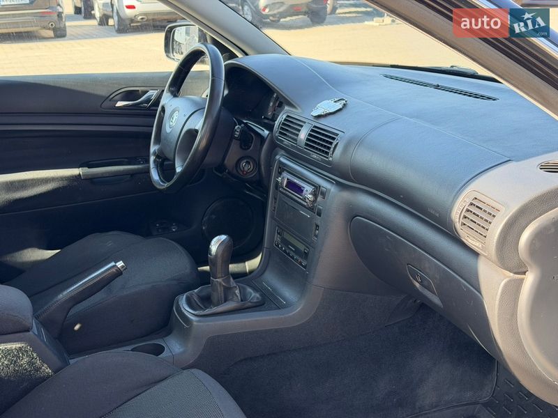 Лифтбек Skoda Superb 2006 в Киеве