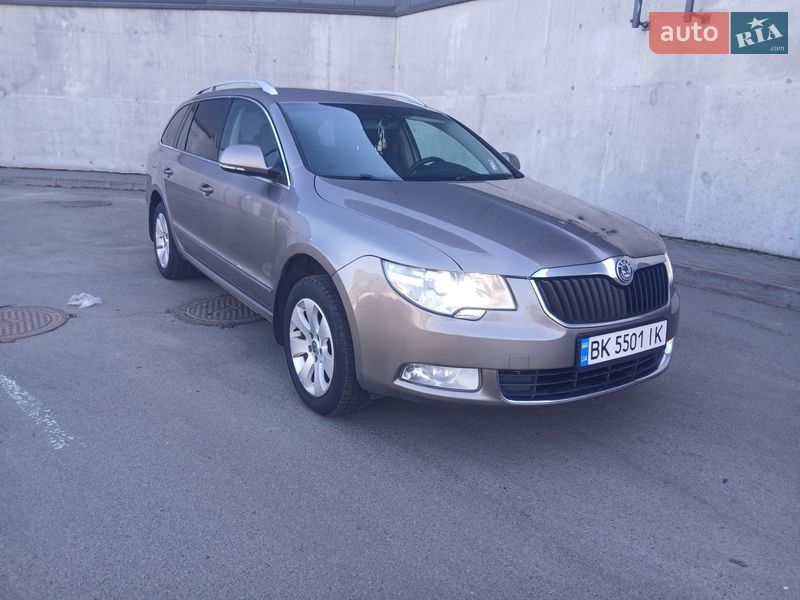 Skoda Superb 2010