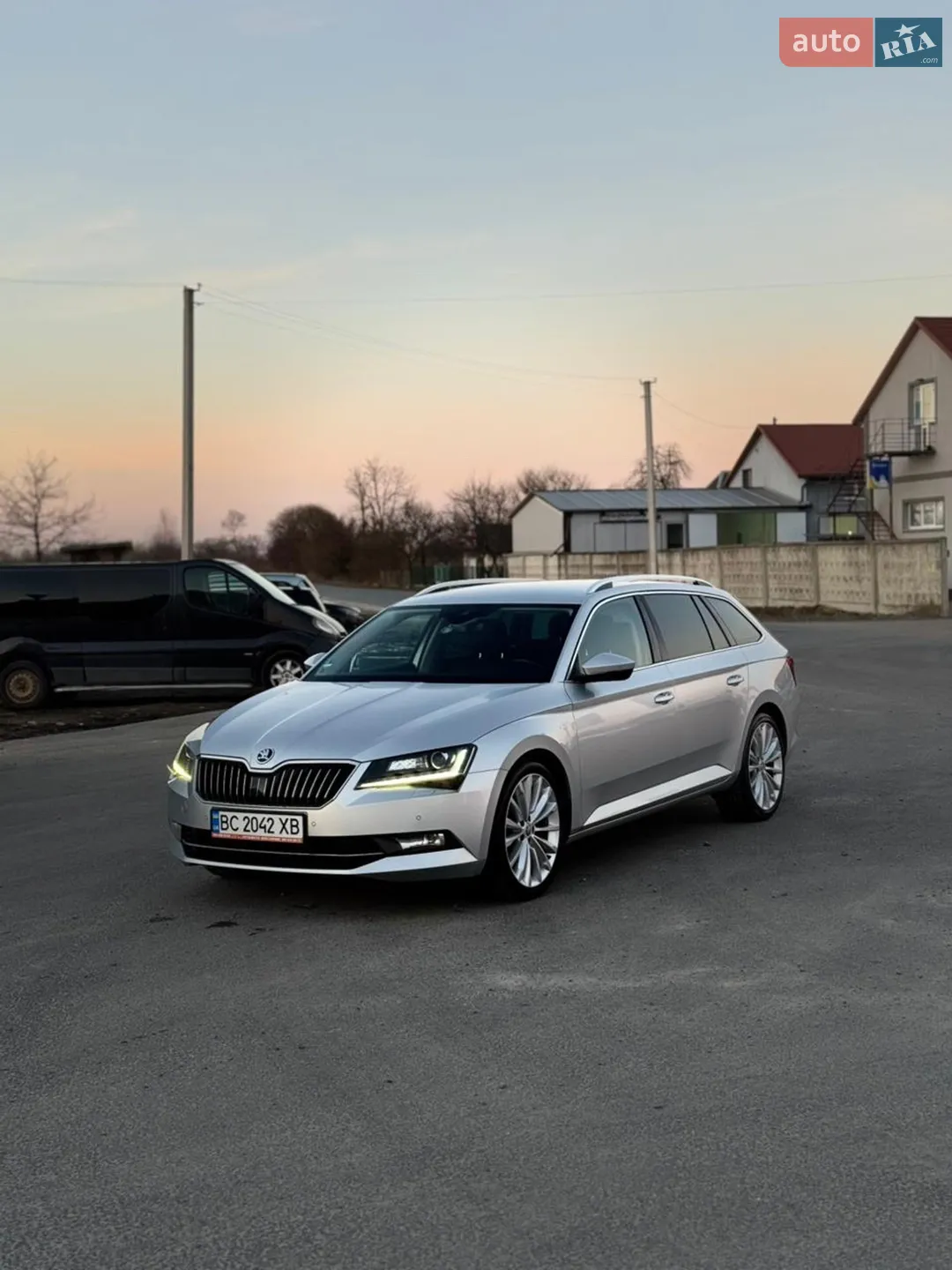 2019 Skoda Superb - мініатюра 3