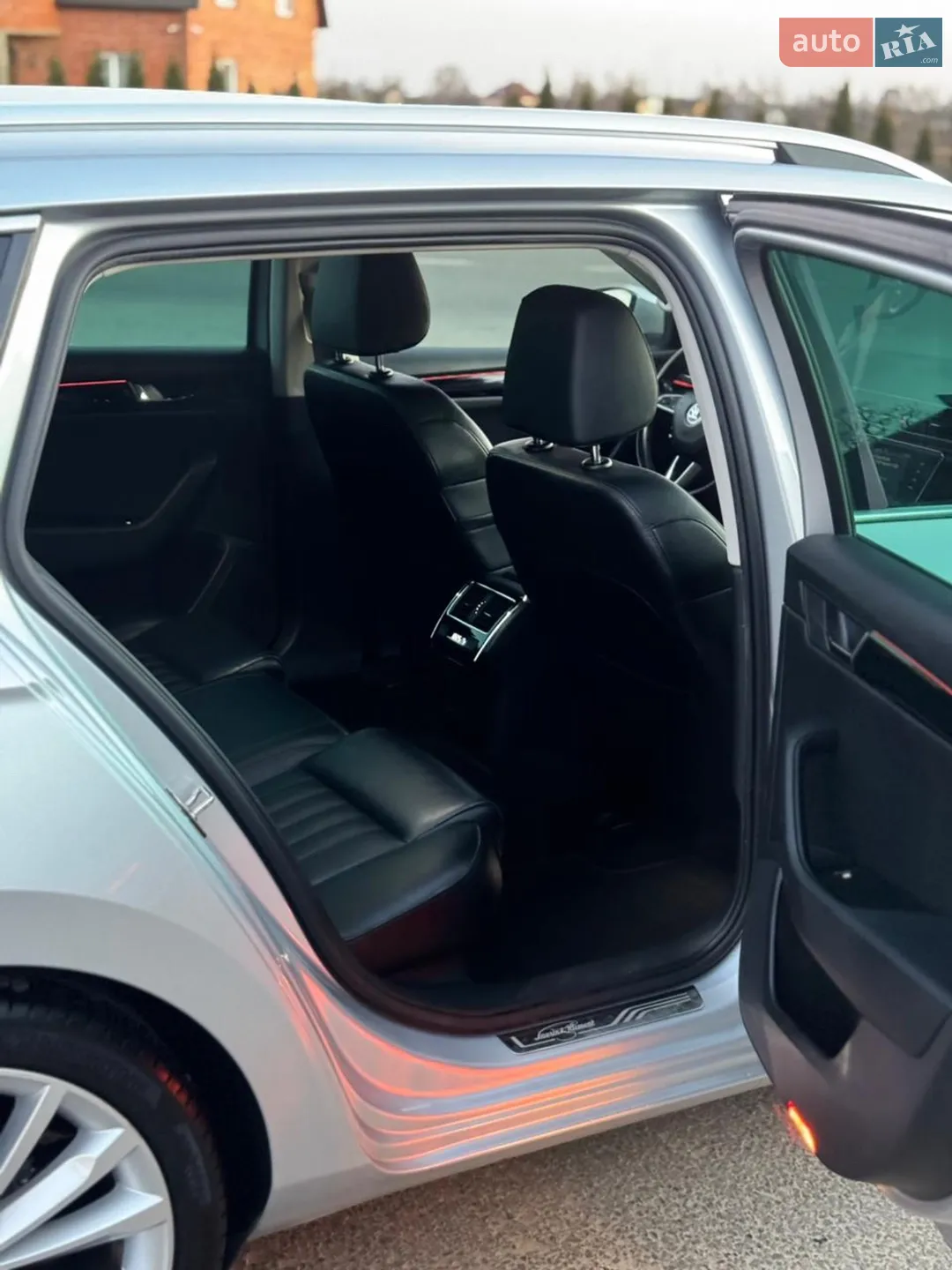 2019 Skoda Superb - мініатюра 40
