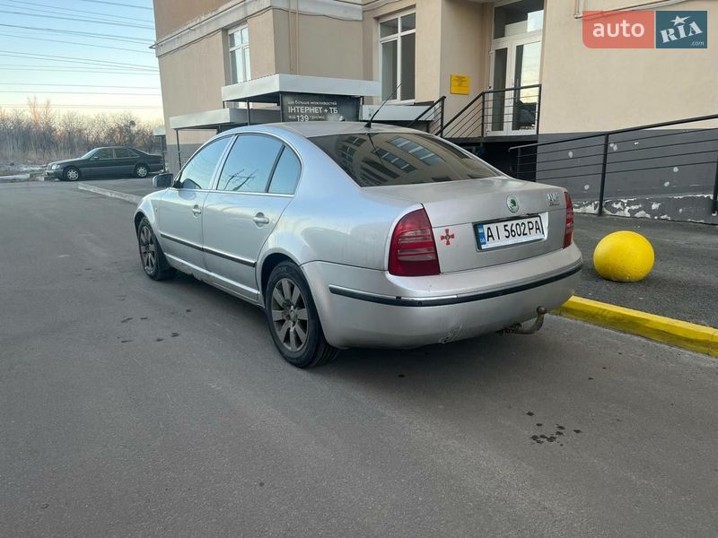 Skoda Superb 2002 Skoda Superb 2002