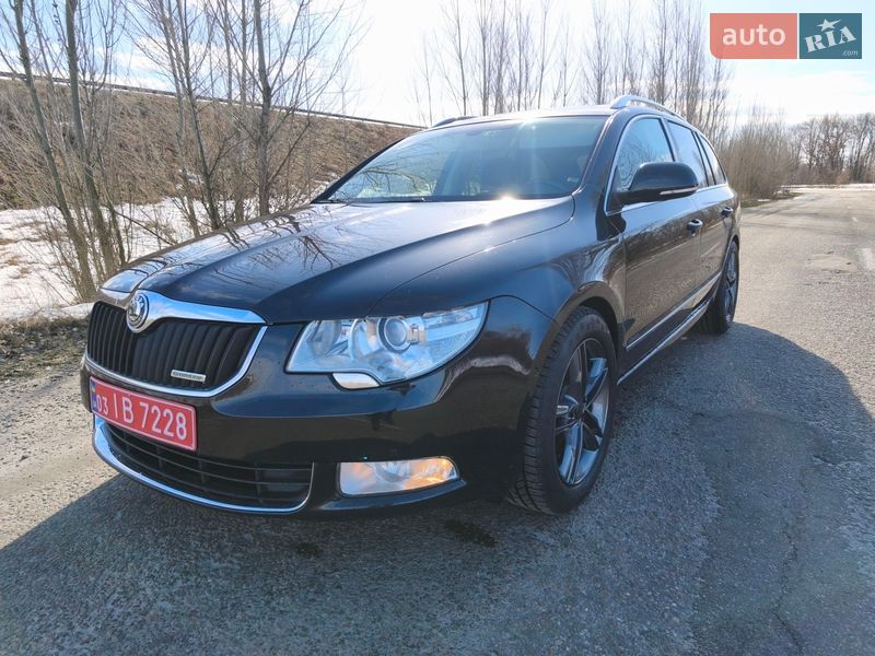 Универсал Skoda Superb 2012 в Барышевке