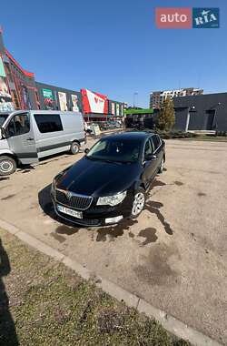 Лифтбек Skoda Superb 2008 в Ивано-Франковске