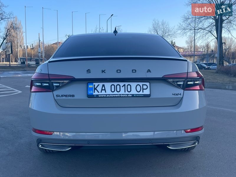 Ліфтбек Skoda Superb 2023 в Києві