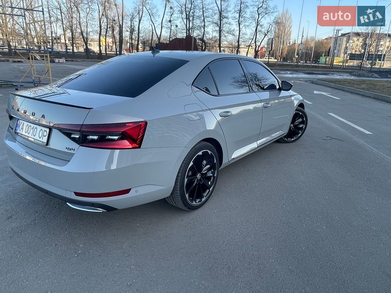 Ліфтбек Skoda Superb 2023 в Києві