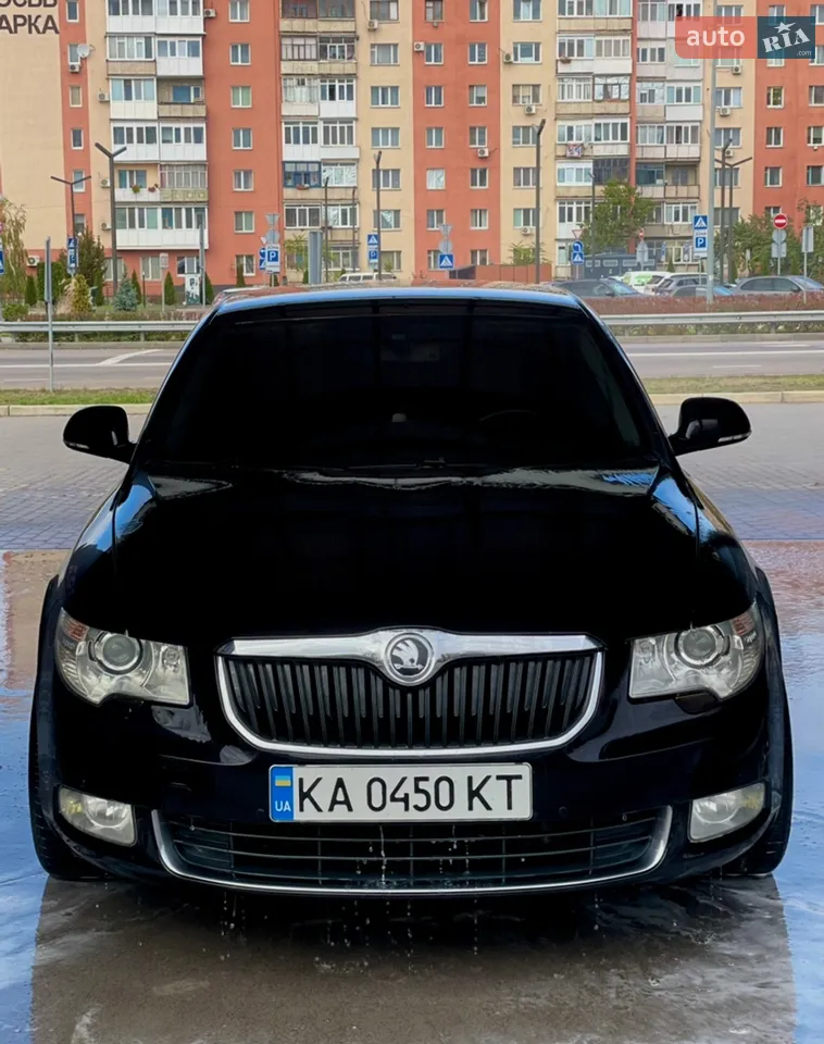 2010 Skoda Superb - мініатюра 19