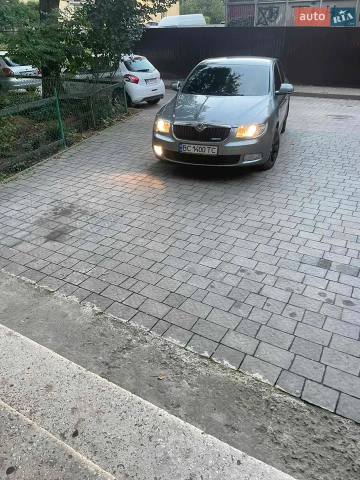 2012 Skoda Superb - мініатюра 16