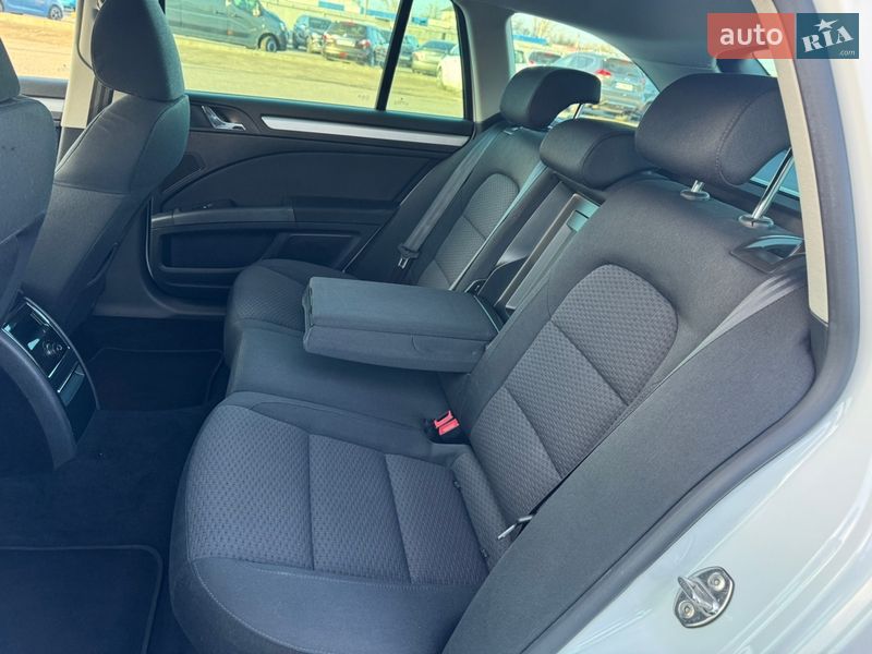 Универсал Skoda Superb 2011 в Белой Церкви