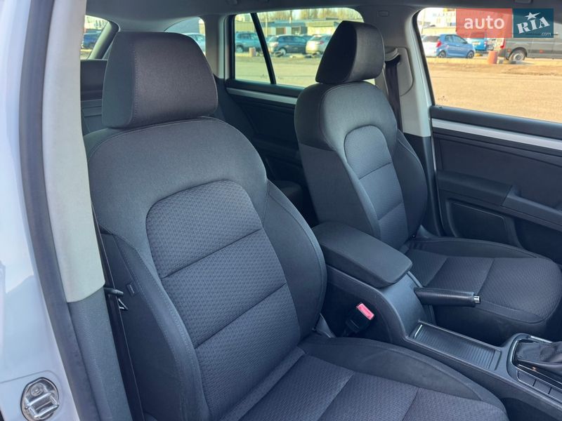 Универсал Skoda Superb 2011 в Белой Церкви