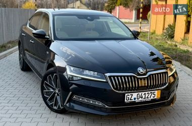 Лифтбек Skoda Superb 2020 в Ужгороде