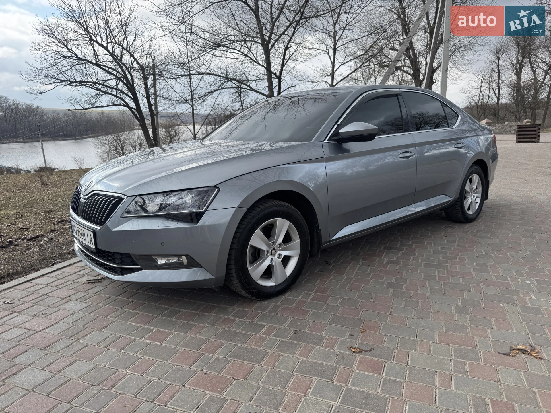 2015 Skoda Superb - мініатюра 12