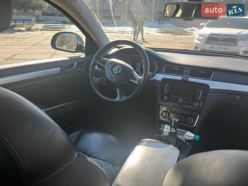 Универсал Skoda Superb 2014 в Калите