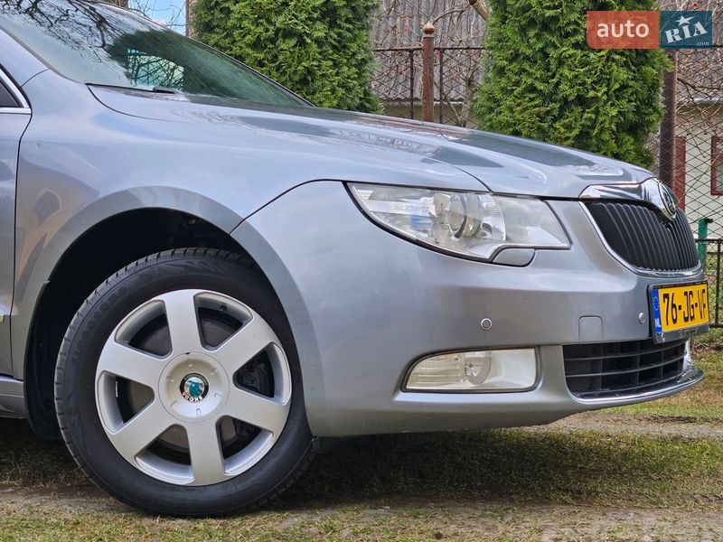 Ліфтбек Skoda Superb 2008 в Бориславі