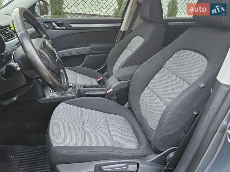 Ліфтбек Skoda Superb 2008 в Бориславі