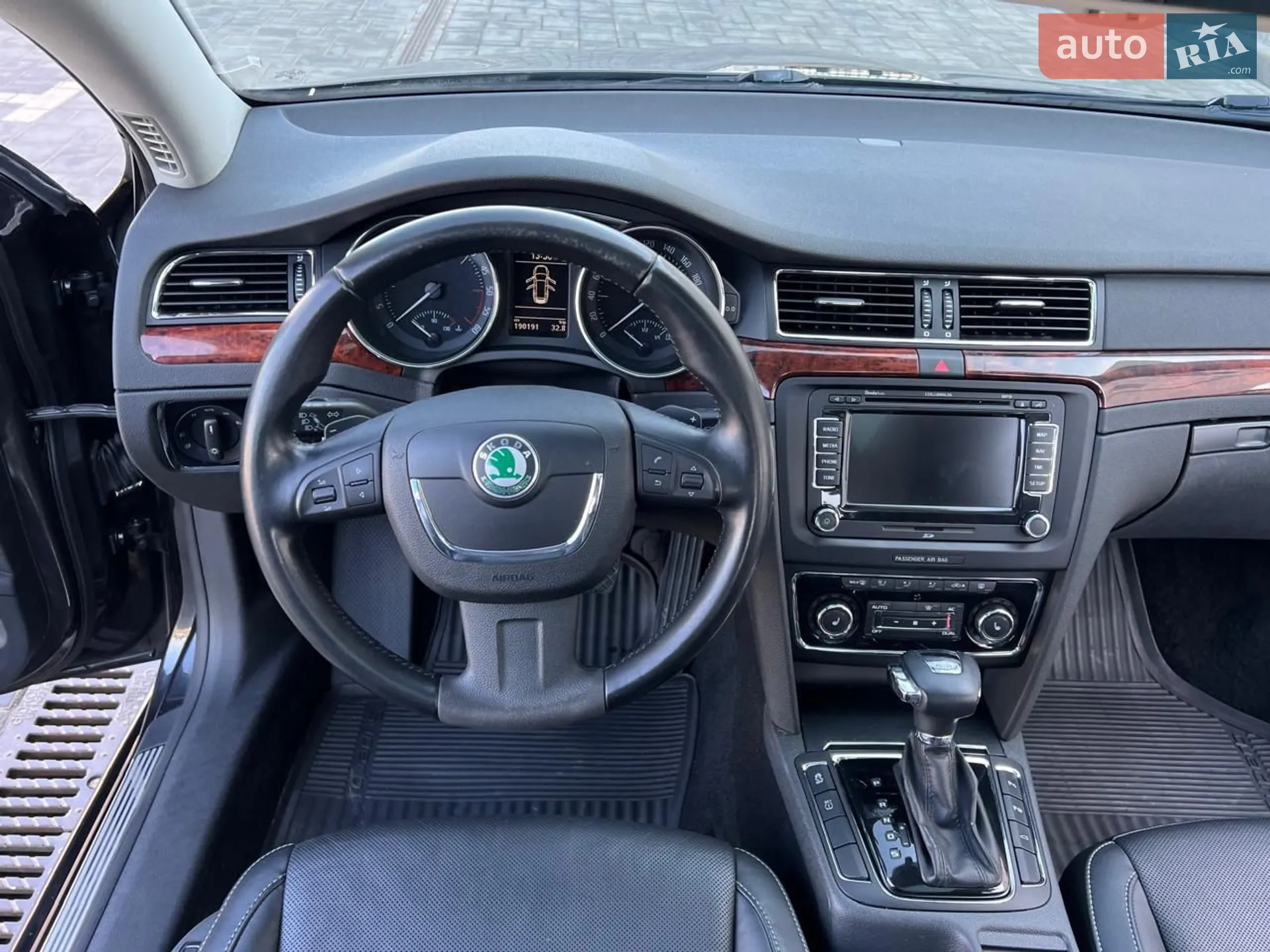 2012 Skoda Superb - мініатюра 47