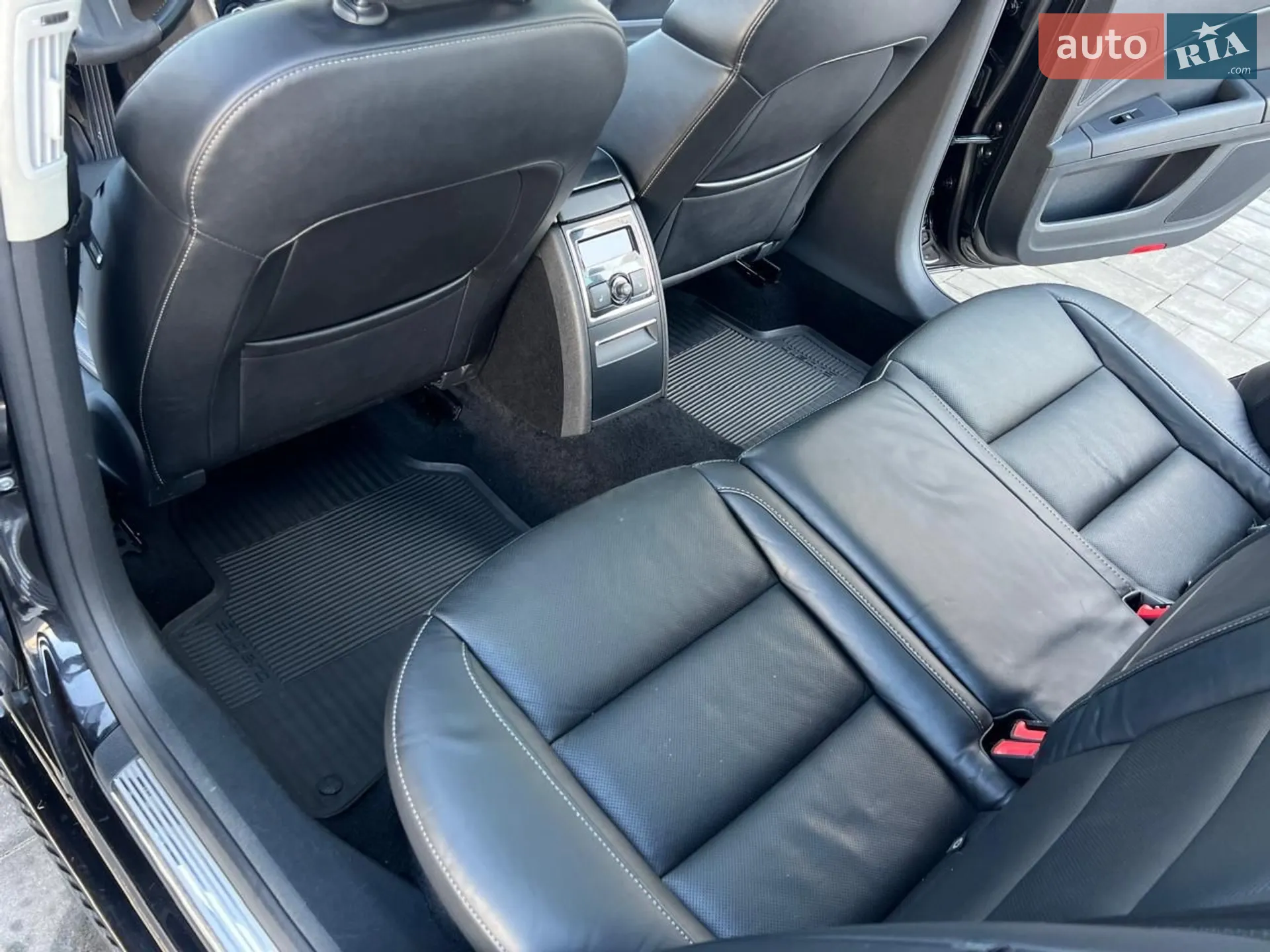 2012 Skoda Superb - мініатюра 75