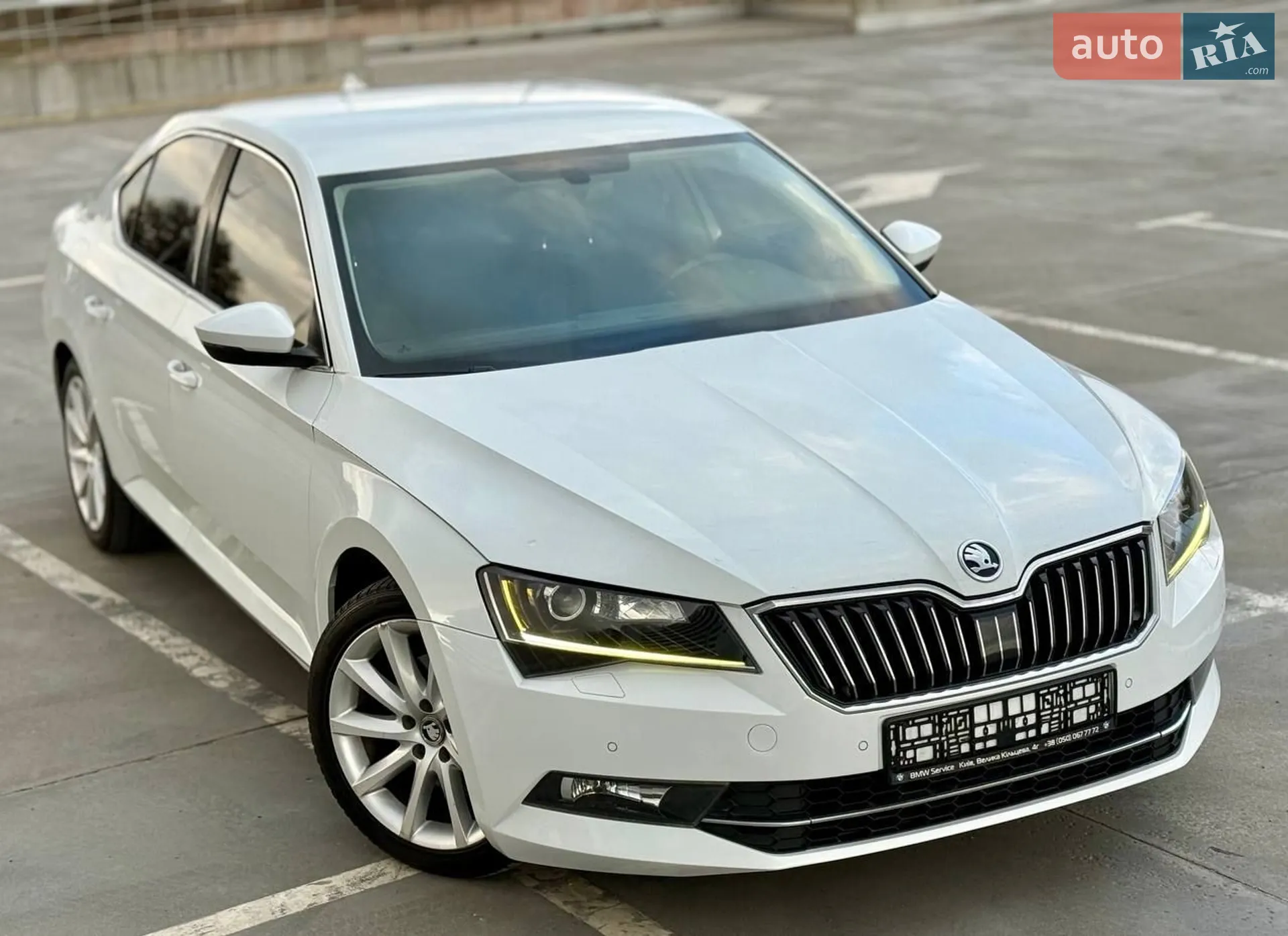 2015 Skoda Superb - мініатюра 10