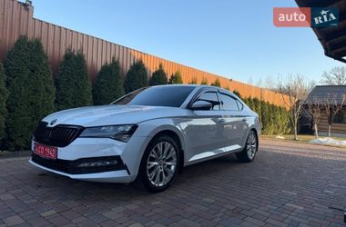 Лифтбек Skoda Superb 2023 в Ивано-Франковске