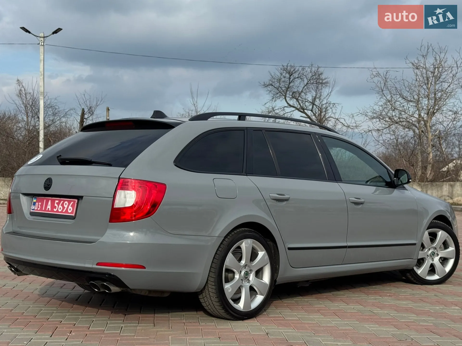 2011 Skoda Superb - мініатюра 23