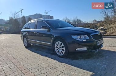 Універсал Skoda Superb 2011 в Івано-Франківську