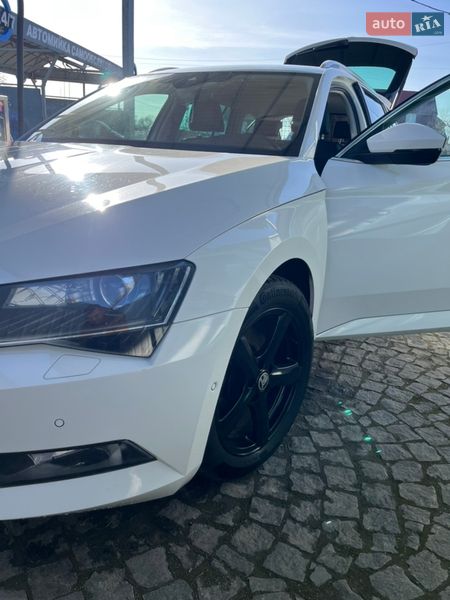 Універсал Skoda Superb 2018 в Тернополі