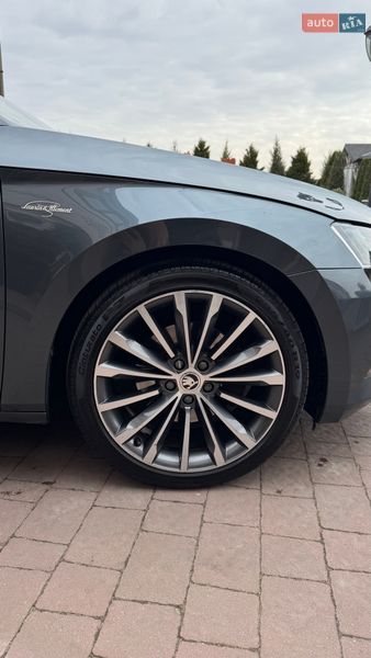 Ліфтбек Skoda Superb 2016 в Стрию