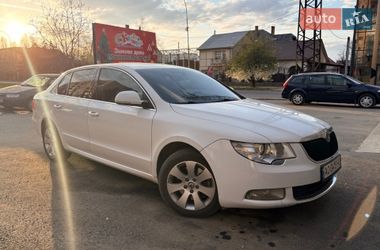 Лифтбек Skoda Superb 2010 в Ужгороде