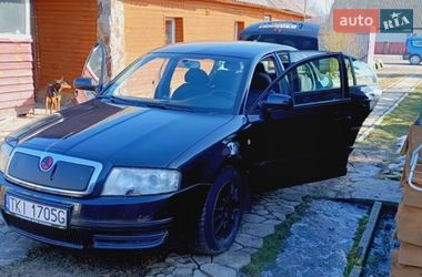 Лифтбек Skoda Superb 2004 в Львове