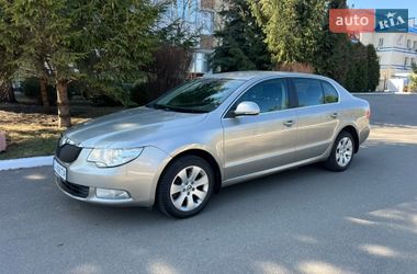 Лифтбек Skoda Superb 2012 в Киеве