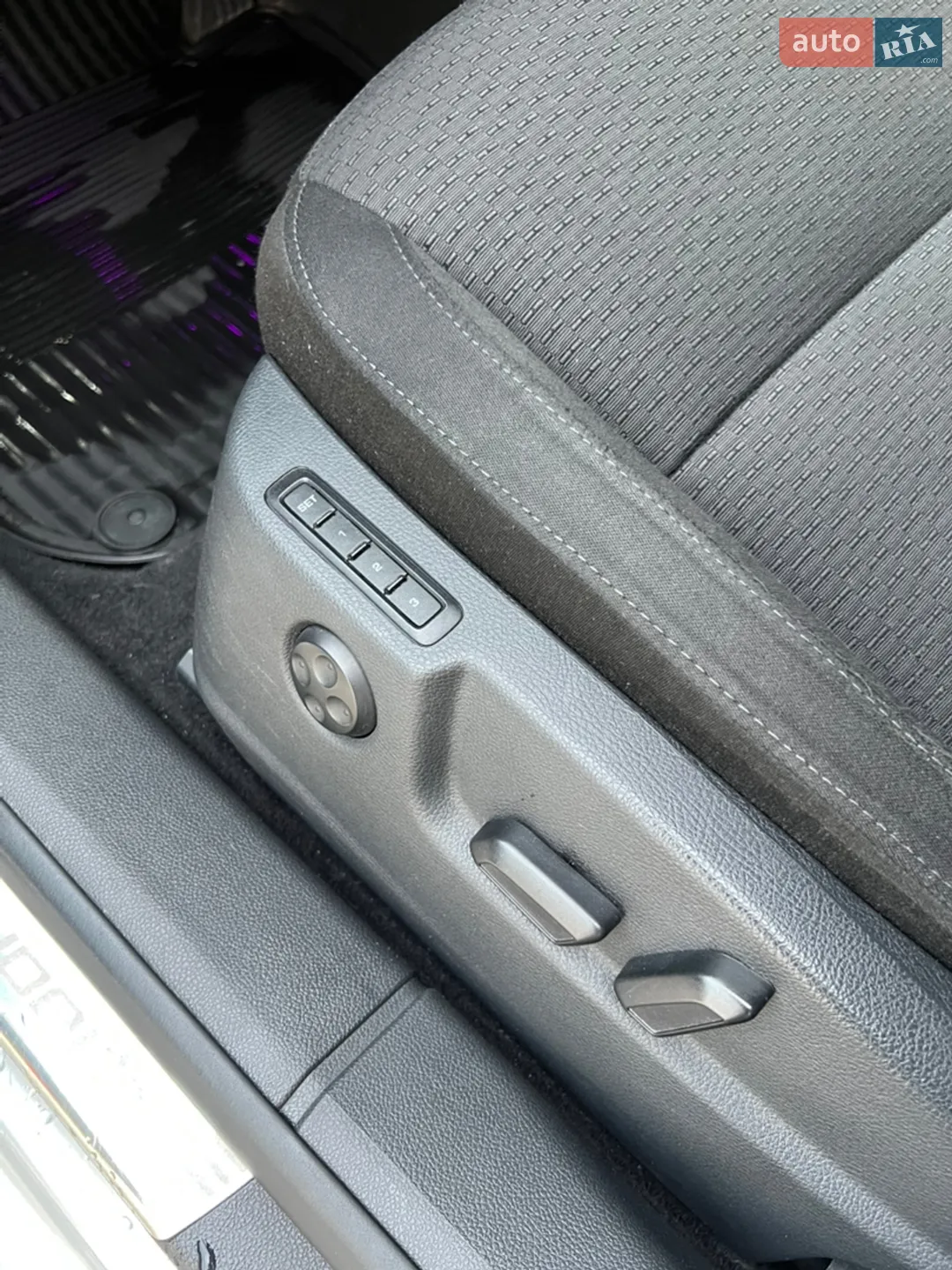 2011 Skoda Superb - мініатюра 14