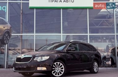Универсал Skoda Superb 2013 в Киеве