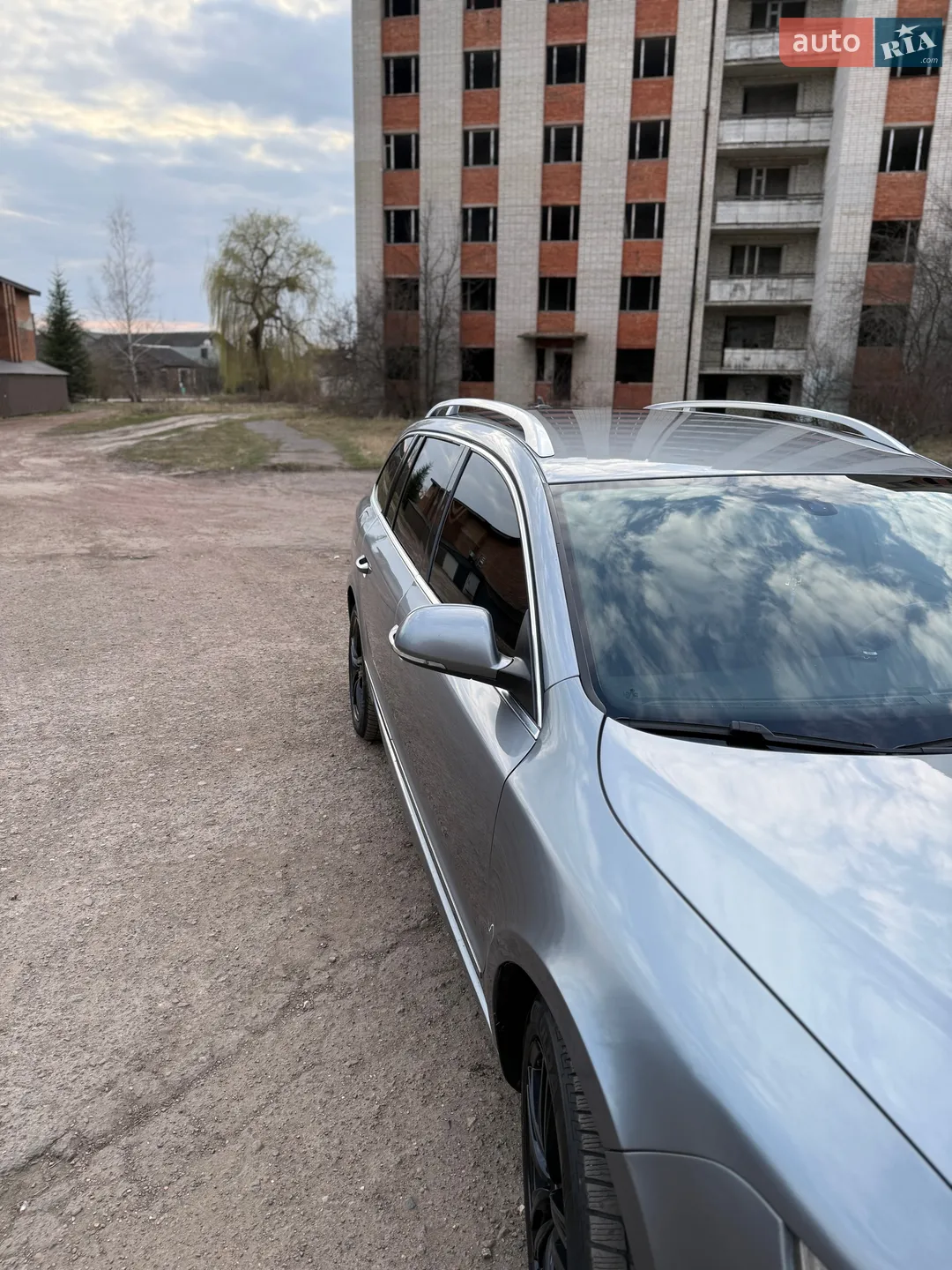 2010 Skoda Superb - мініатюра 12