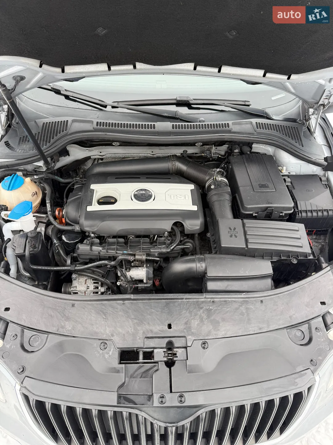 2010 Skoda Superb - мініатюра 27