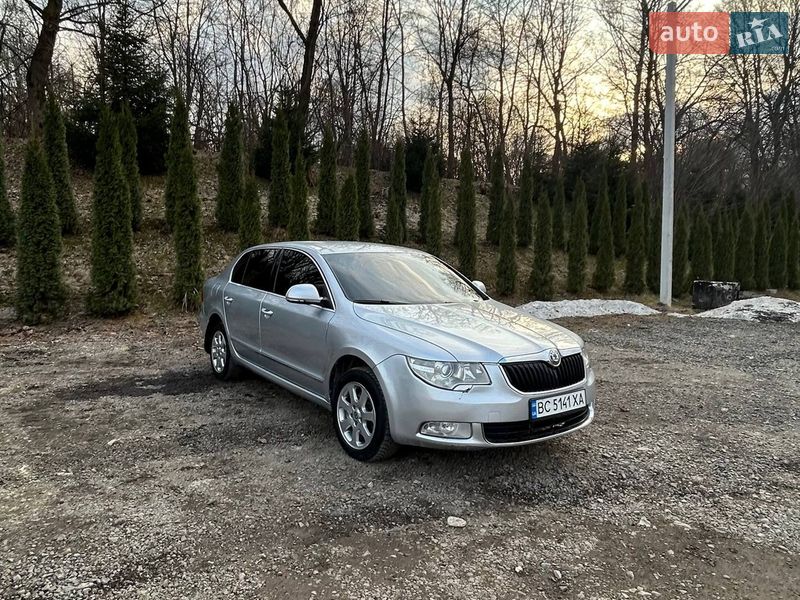 Лифтбек Skoda Superb 2010 в Львове фото 2 Лифтбек Skoda Superb 2010 в Львове