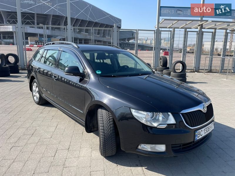 Универсал Skoda Superb 2011 в Львове фото 2 Универсал Skoda Superb 2011 в Львове