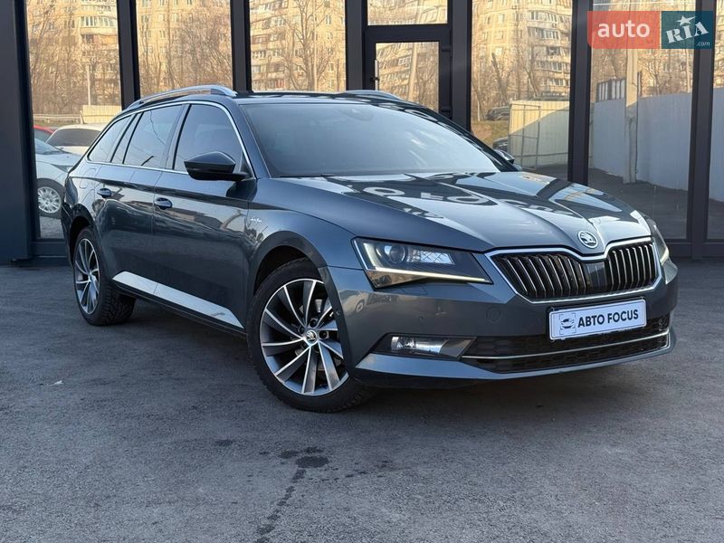 Універсал Skoda Superb 2018 в Києві