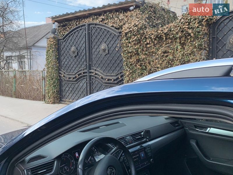 Универсал Skoda Superb 2016 в Ровно