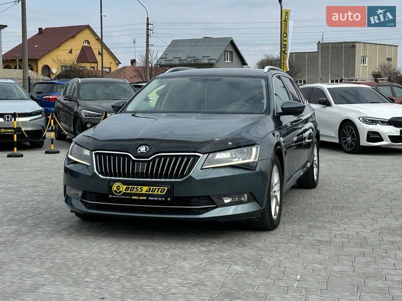 Универсал Skoda Superb 2017 в Ивано-Франковске