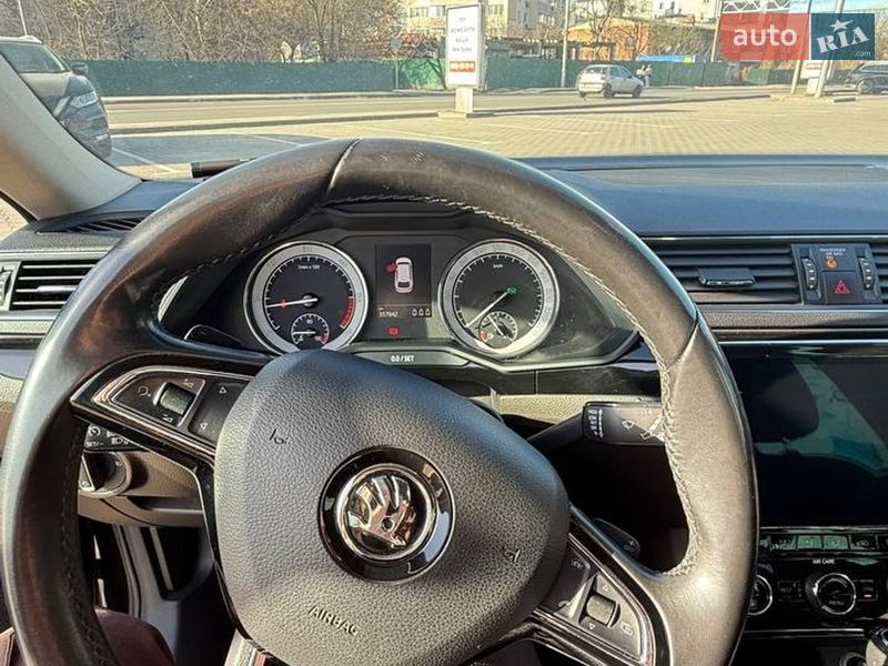 Универсал Skoda Superb 2017 в Киеве