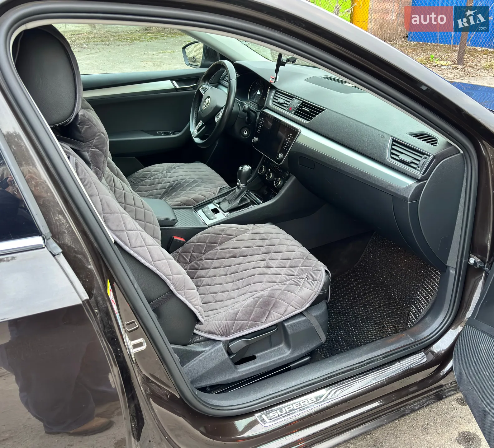 2019 Skoda Superb - мініатюра 2