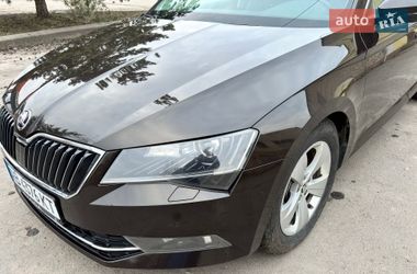 Універсал Skoda Superb 2019 в Вінниці